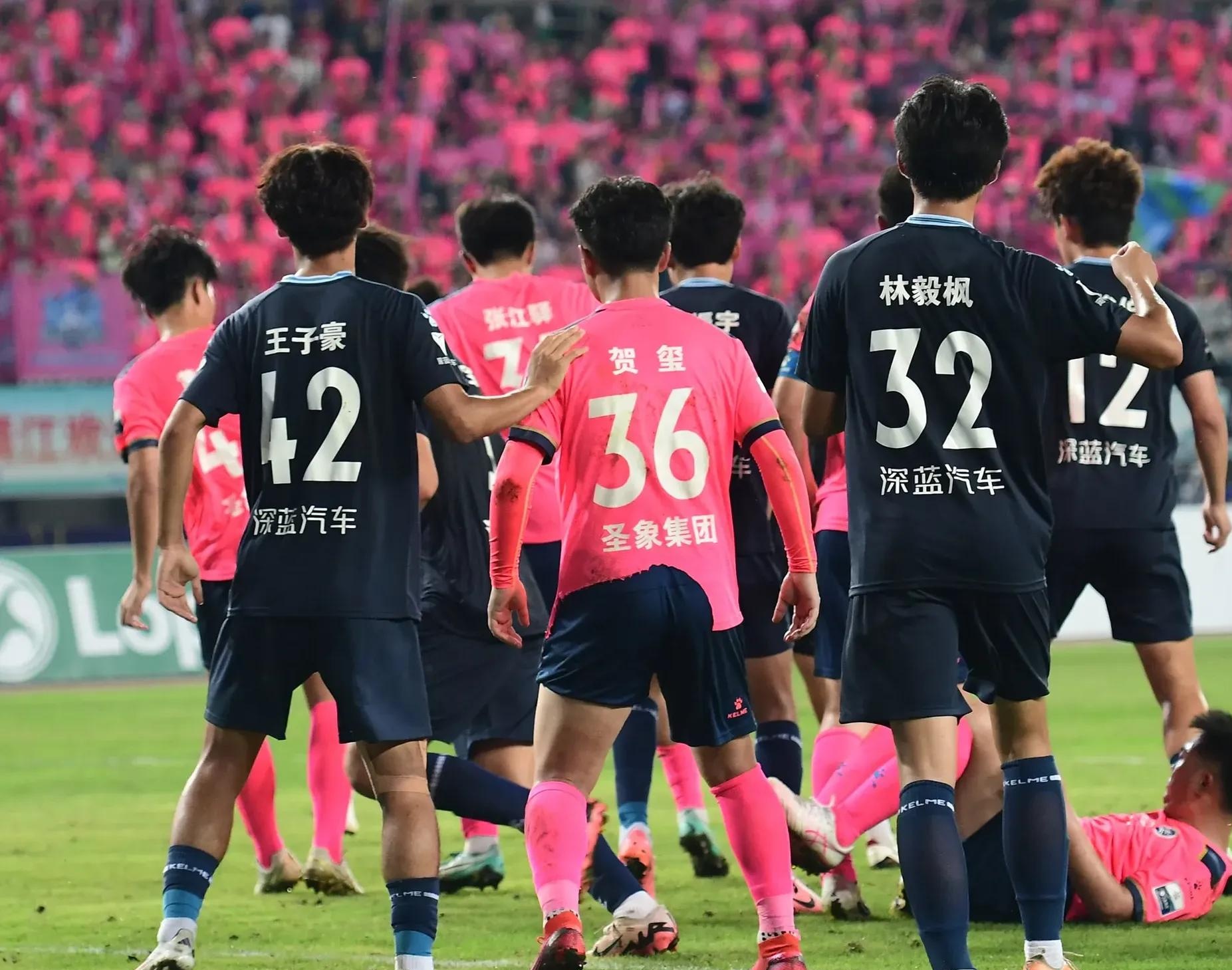 江苏男篮主场失利,球队士气受挫 江苏男篮主场失利,球队士气受挫